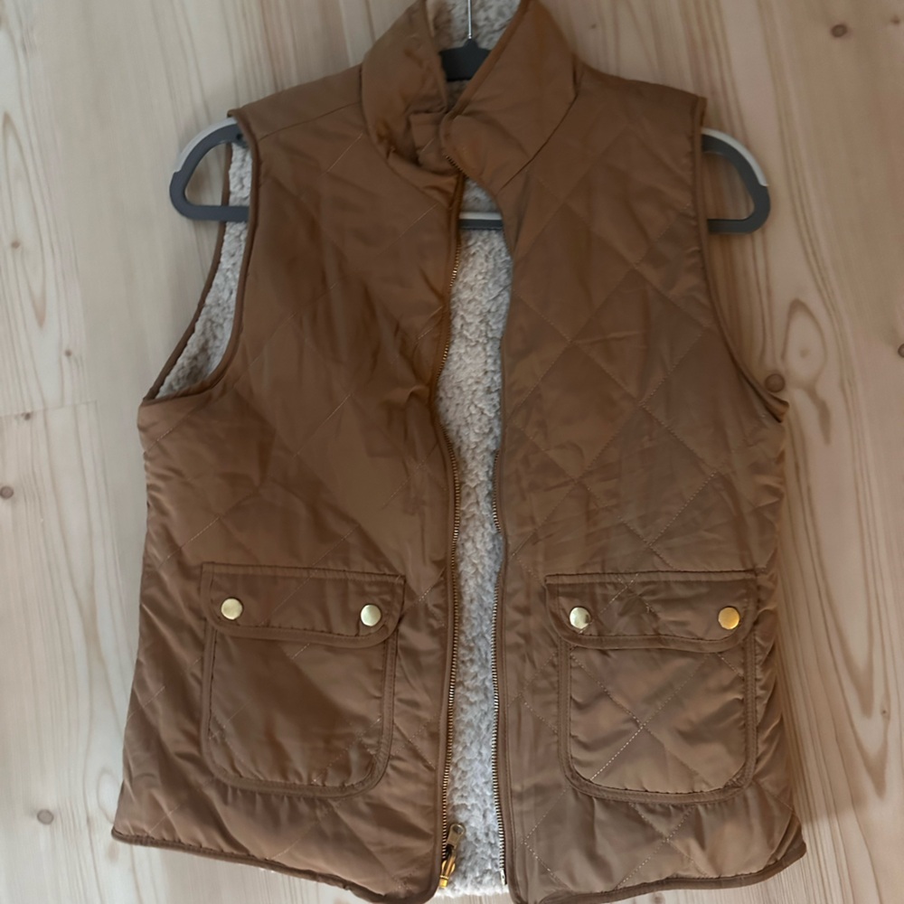 Reversible vest